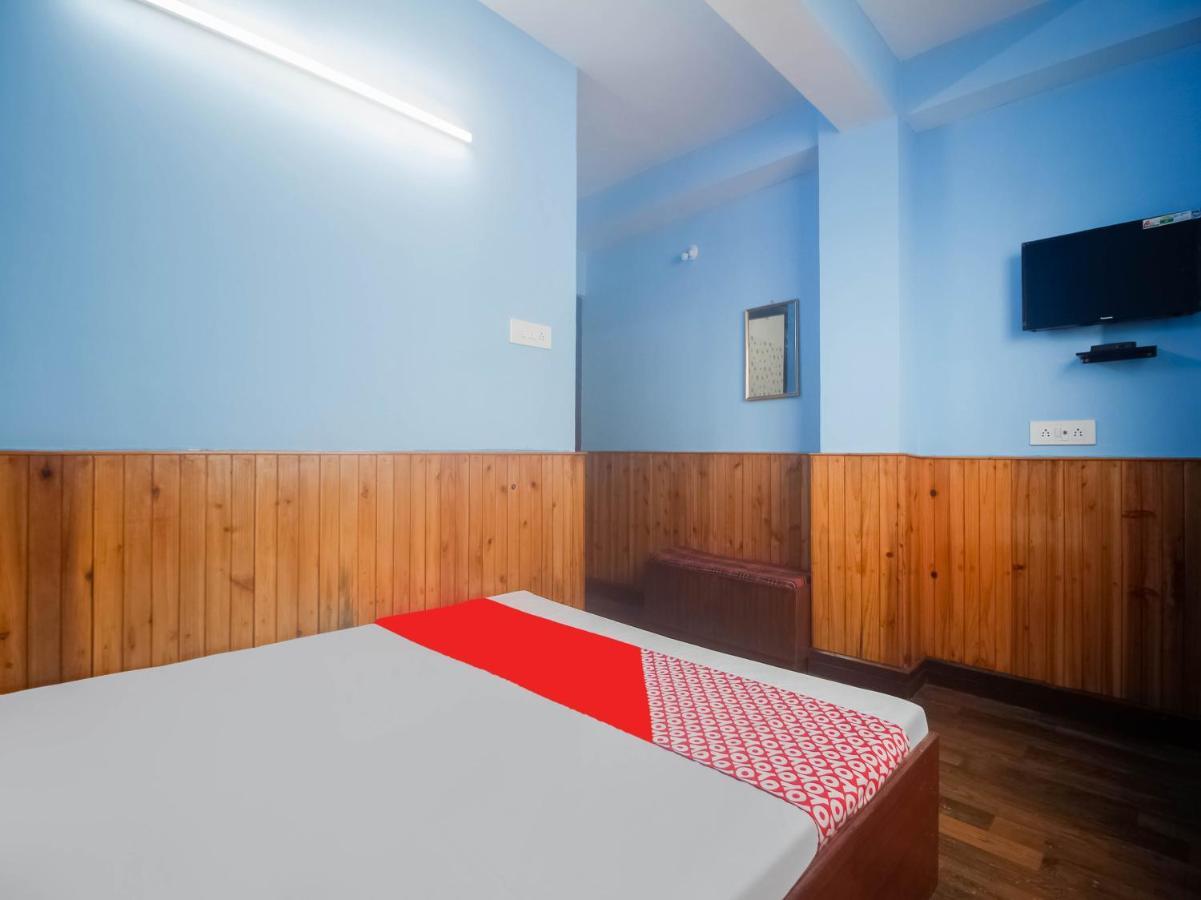 Oyo 79616 Hotel Mayur Дарджилинг Экстерьер фото